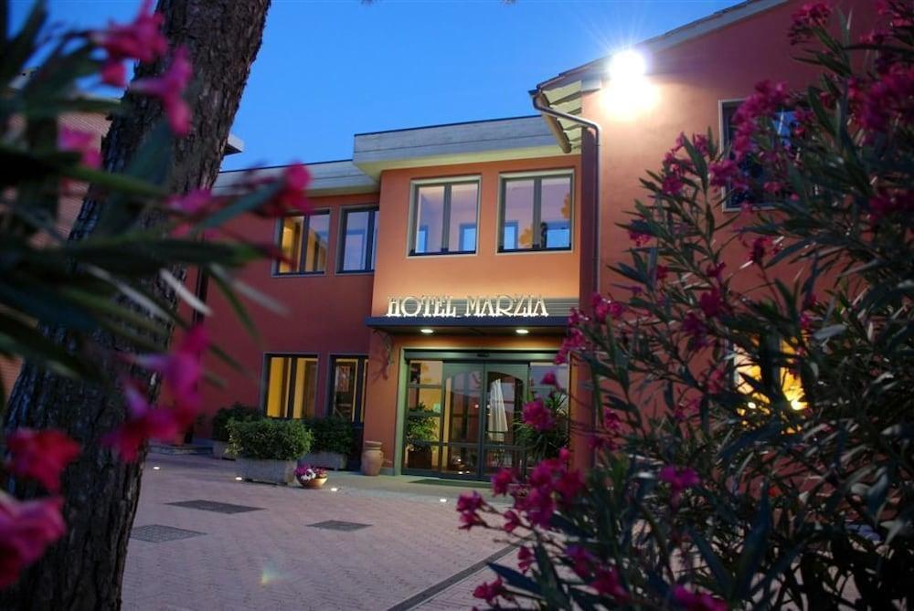 Hotel Marzia Scandicci Exteriér fotografie